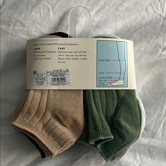 Cat & Jack Low-Cut Socks for Toddlers - Multi-Color Pack - Picture 2 of 3